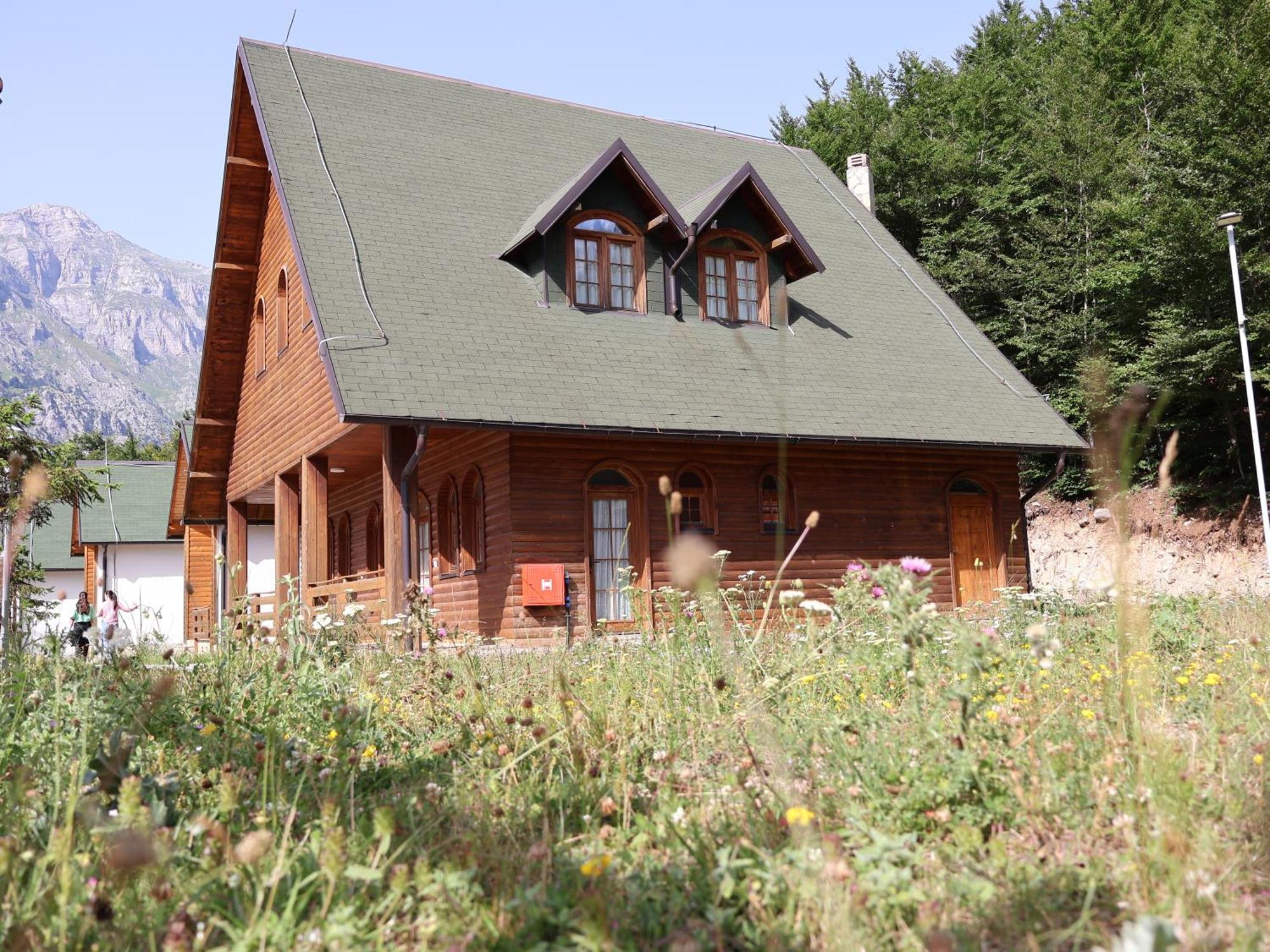 Mik Hotel Valbona Exterior foto